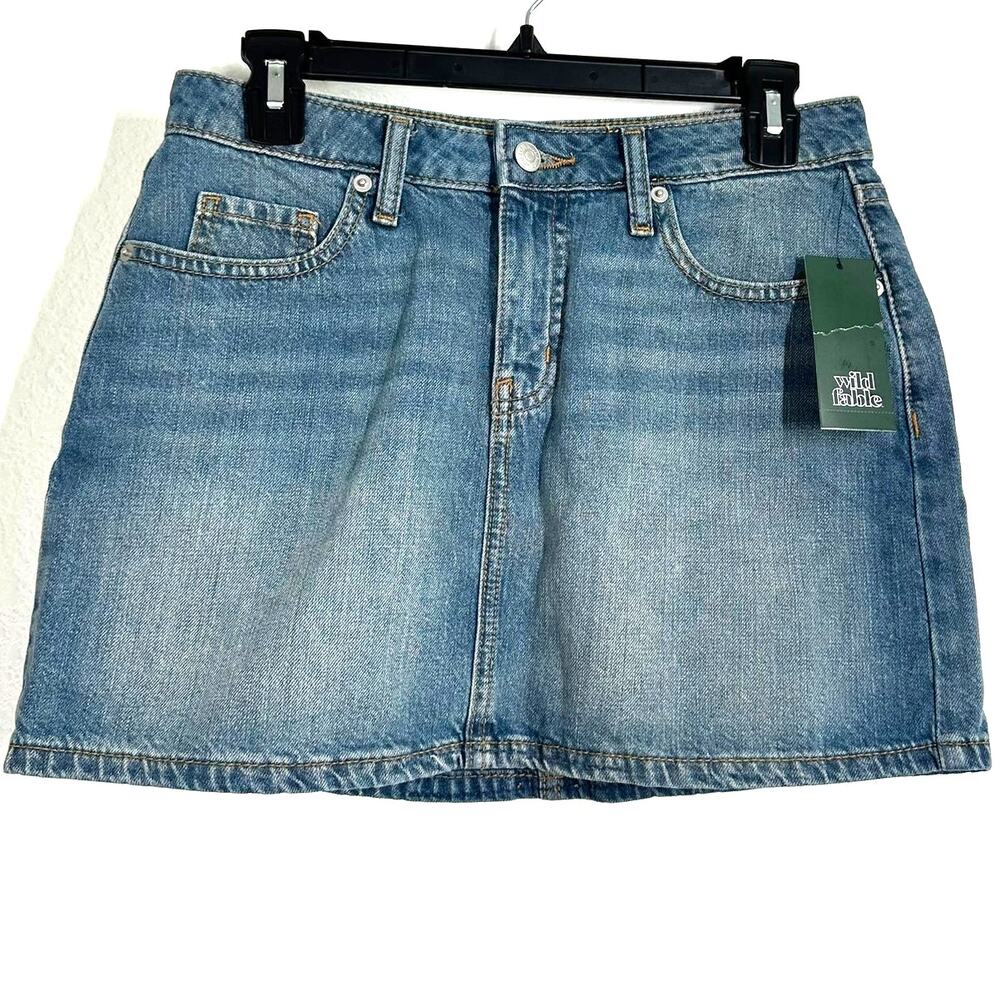 NWT 4 S  Skirt Wild Fable Medium wash denim jean mini classic
